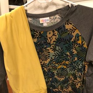 Soft LulaRoe small top and bottom set